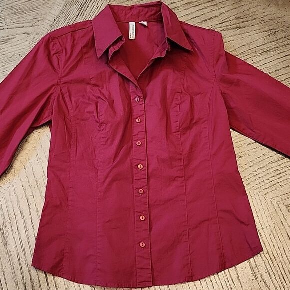 Red Button Down shirt size Petite S stretch St John's bay - Picture 8 of 8